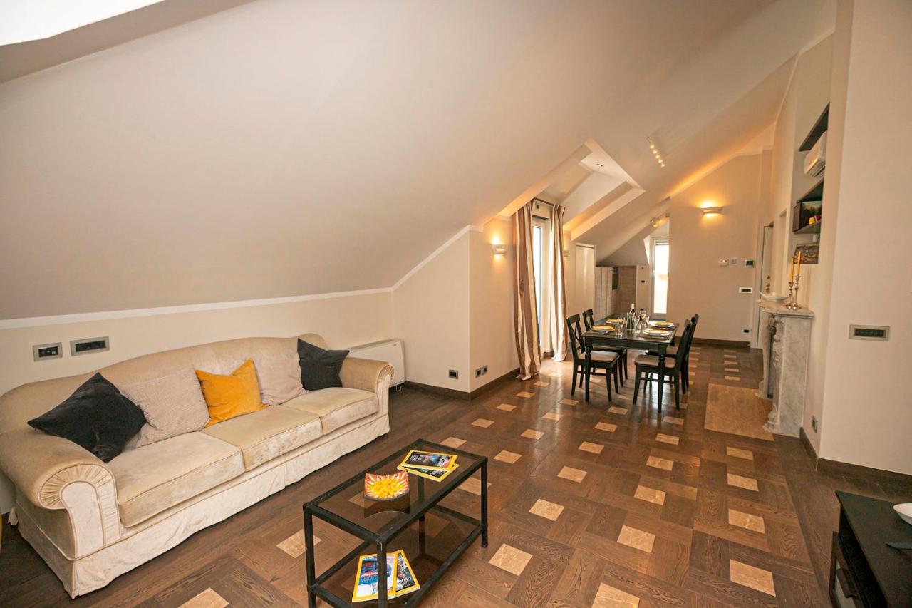 Real Italian Estate - Penthouse Lejlighed Genova Eksteriør billede