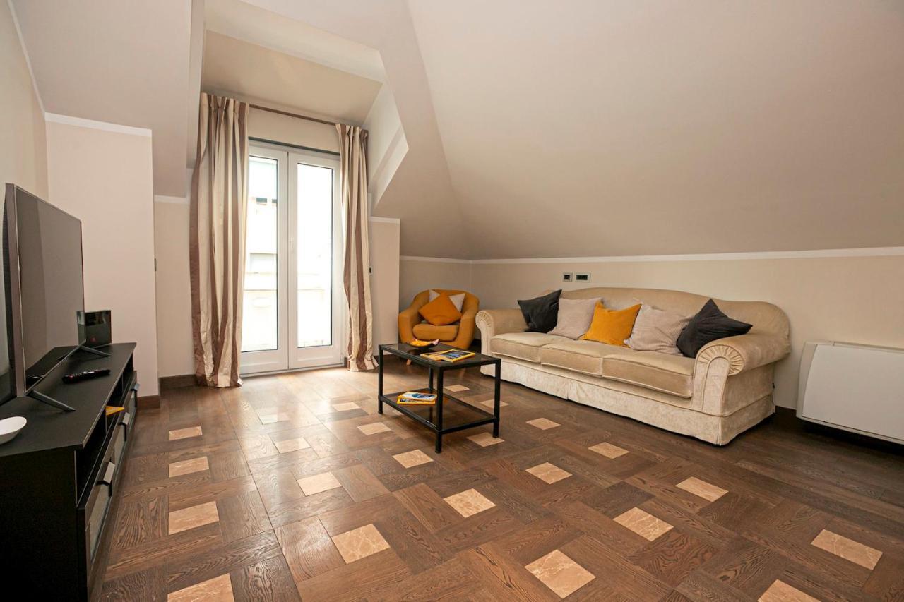 Real Italian Estate - Penthouse Lejlighed Genova Eksteriør billede