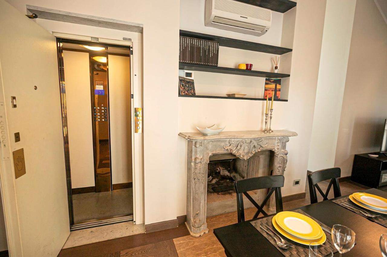 Real Italian Estate - Penthouse Lejlighed Genova Eksteriør billede